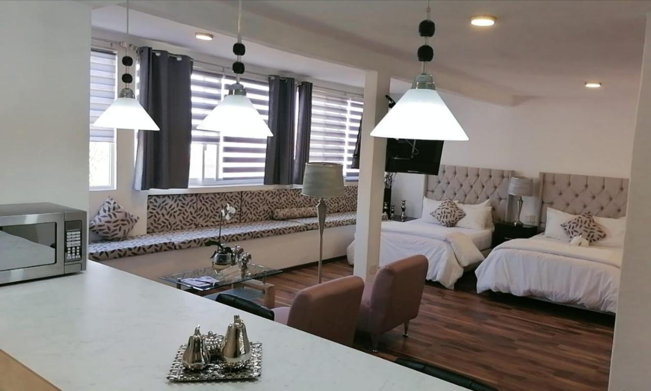 M Hoteles Concepto Morelia Luaran gambar