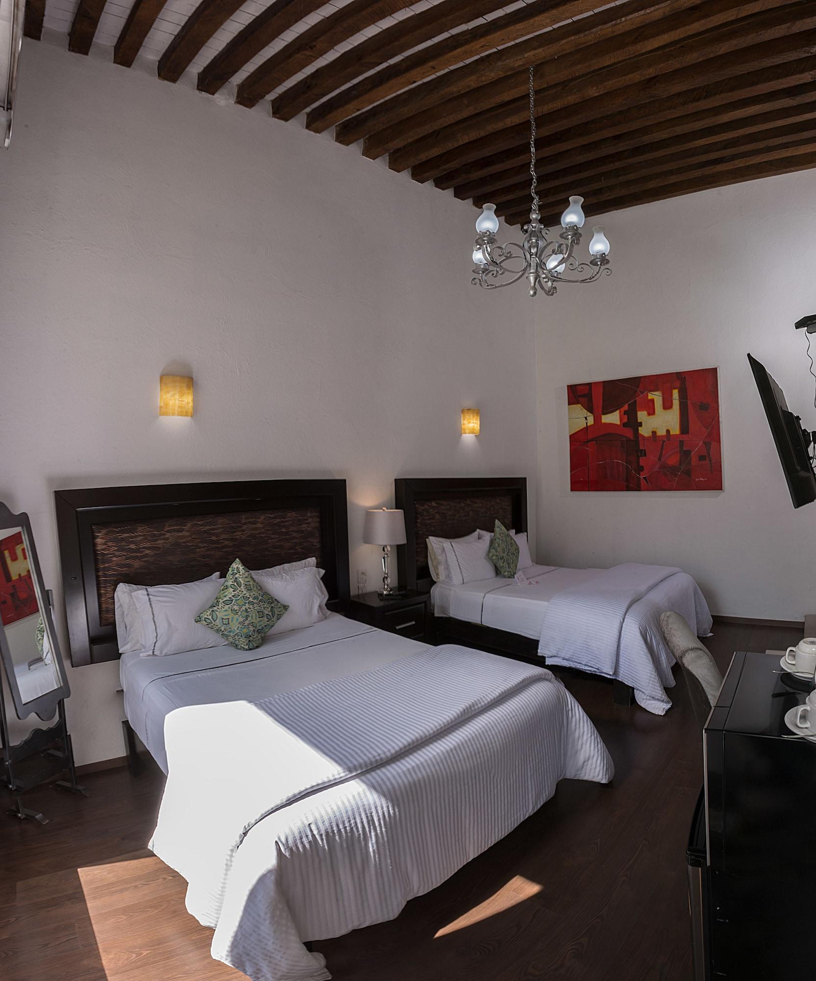 M Hoteles Concepto Morelia Luaran gambar