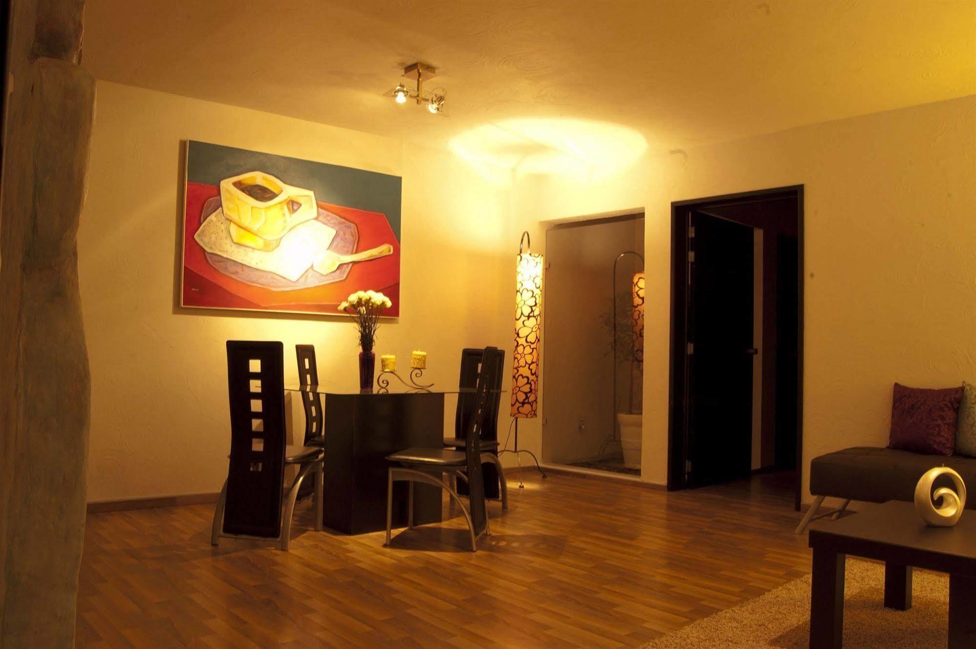 M Hoteles Concepto Morelia Luaran gambar